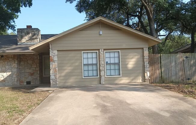 3 beds, 2 baths, $2,000