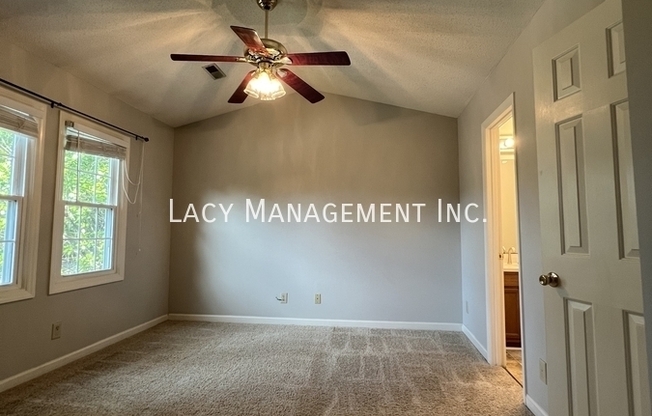 3 beds, 2.5 baths, 1,501 sqft, $1,895