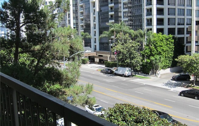 2 beds, 2 baths, 974 sqft, $3,975, Unit 602