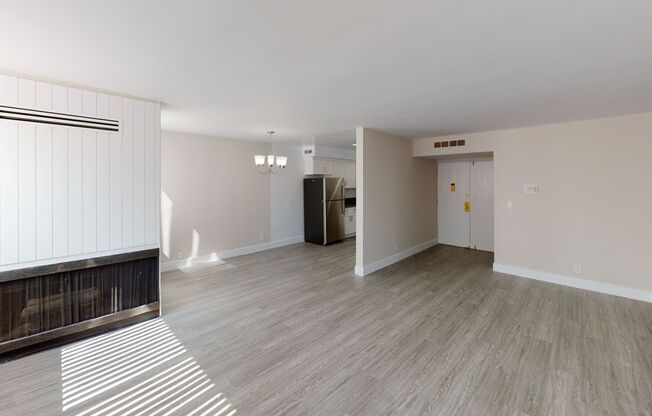 Canterbury Apartments...Newly Remodeled Bedrooms...Modern Flooring...Brand New fixtures...CALL NOW!