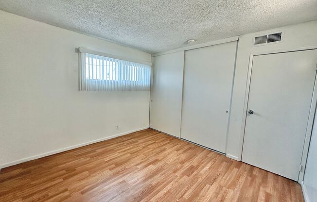 1 bed, 1 bath, $775, Unit #8