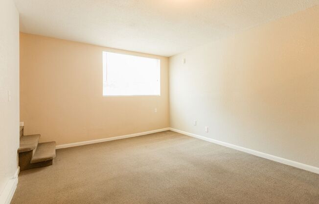 2 beds, 2 baths, 950 sqft, $2,995, Unit 204