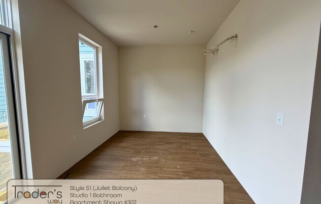 Studio, 1 bath, 499 sqft, $1,595, Unit 202