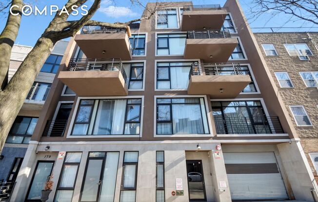 1 bed, 1 bath, $3,800, Unit 2C