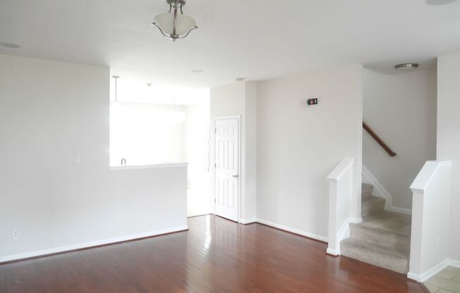 Rare Find! 4 Bedroom, 2 Bathroom Townhome in Baltimore City