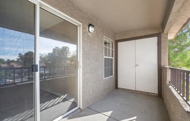 1 bed, 1 bath, $1,050, Unit # 222