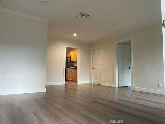 3 beds, 2 baths, 1,517 sqft, $4,400