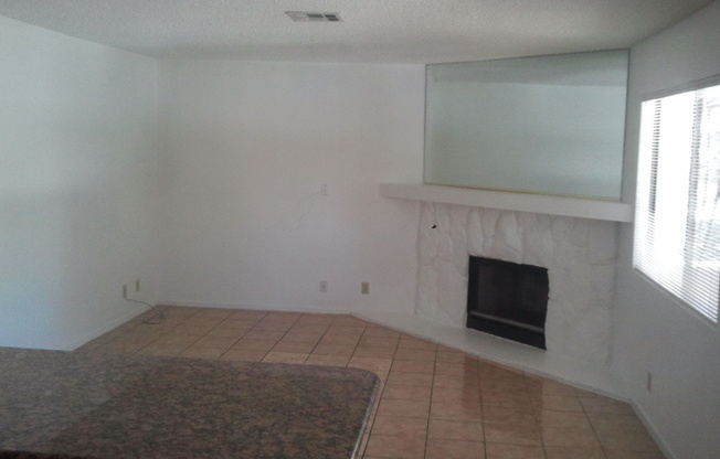 2 beds, 2 baths, $1,295