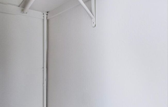 Studio, 1 bath, 550 sqft, $1,498, Unit 108