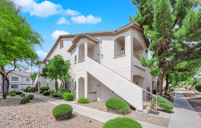 5650 E. Sahara #1029