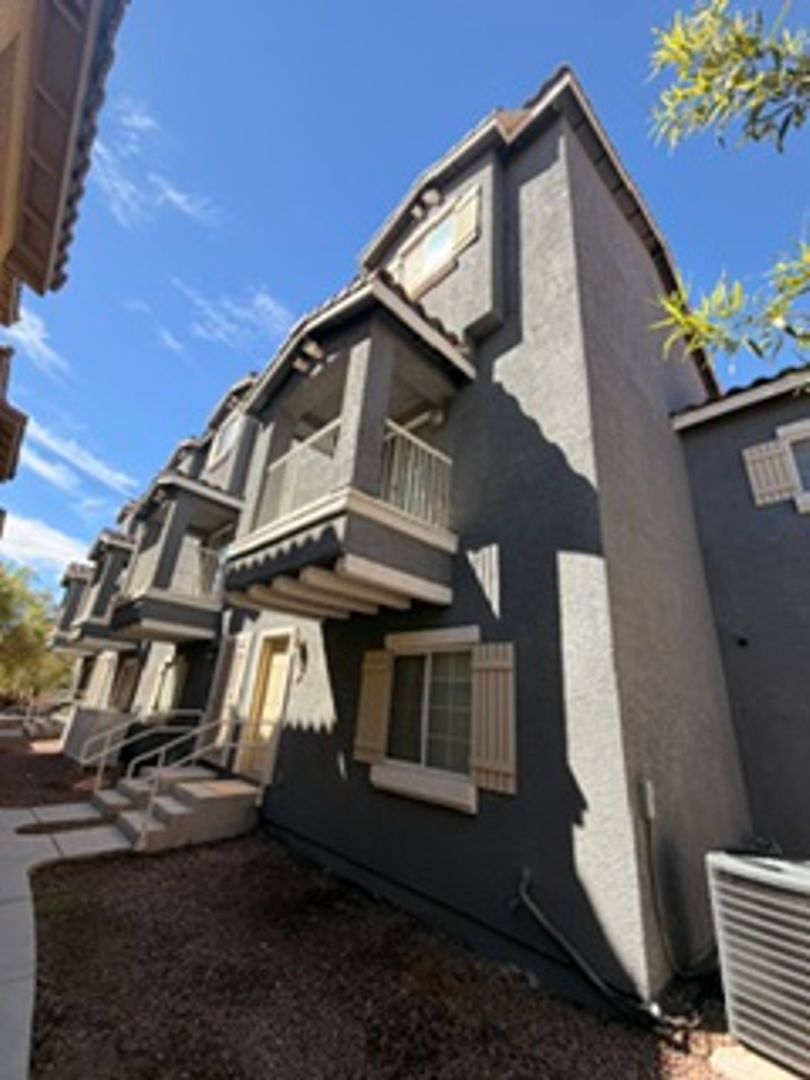 Spacious 3-story townhome located in a desirable gated community!