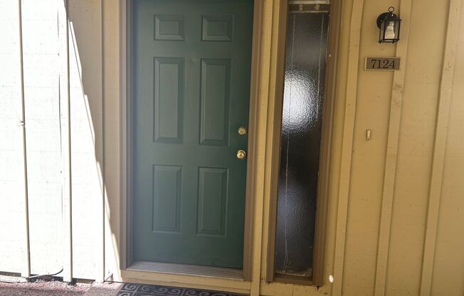 7120-7130 Montauk Circle