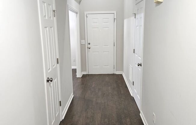 Updated 3 bed 2.5 bath home located in Canton