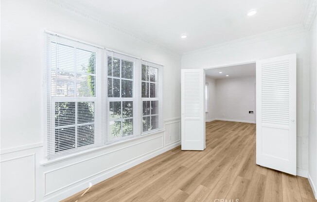 4124 LOS FELIZ BLVD