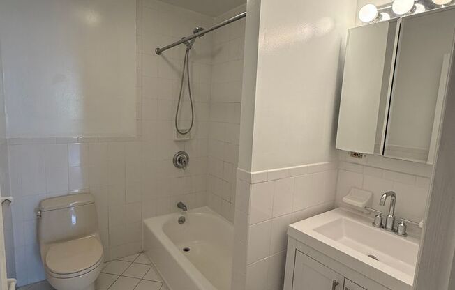 428 East 89th St