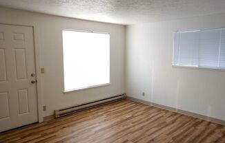 1 bed, 1 bath, $1,050, Unit Manor 3546