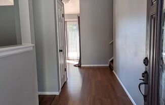 3 beds, 1 bath, $1,995, Unit #A