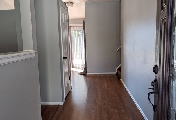 3 beds, 1 bath, $1,995, Unit #A