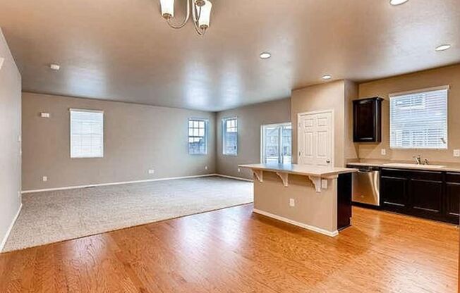 Immaculate 4B/2.5B Available August 1 2025!