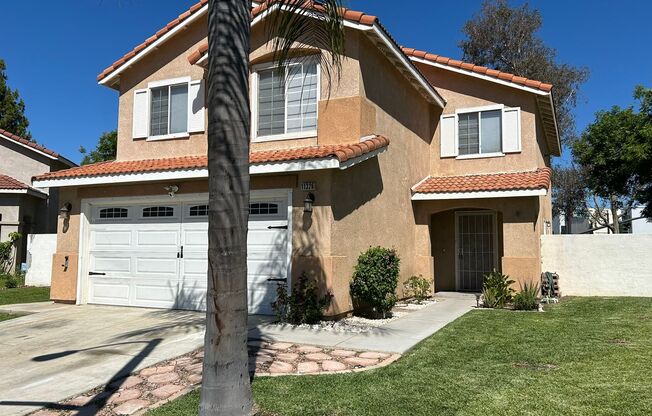 11326 VILLANUEVA ST FONTANA 92337 (5 BED / 2.5 BATH)