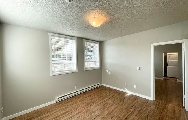 1 bed, 1 bath, 650 sqft, $1,745, Unit 100