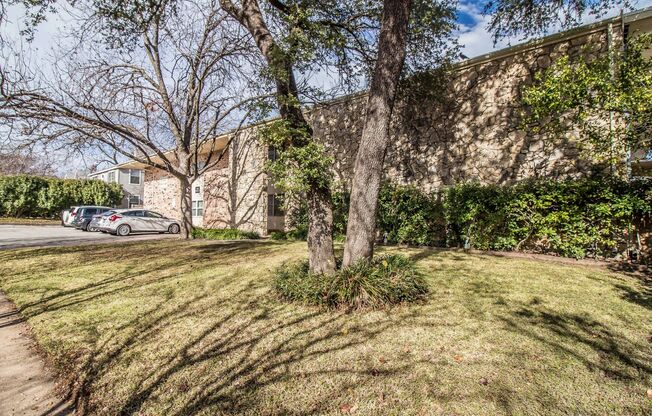 1 bed, 1 bath, $1,025, Unit # 10
