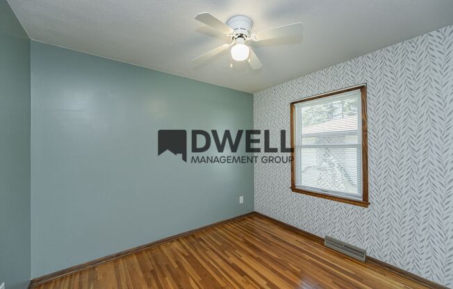 3 beds, 2 baths, $2,000, Unit # NORTHWEST