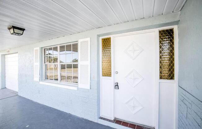 1131 DARTMOUTH DR