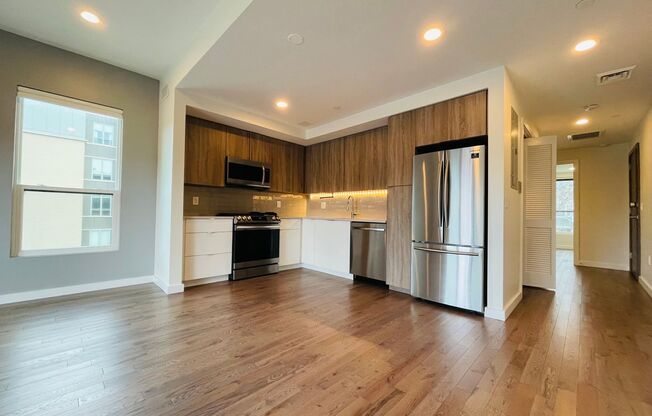 Gorgeous New Construction 2 Bed in JP! AC, In Unit Laundry, Garage Parking!