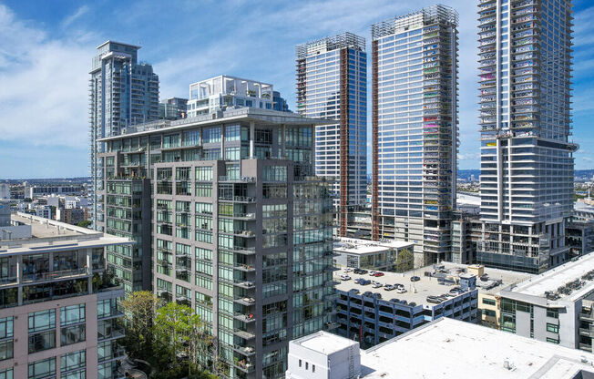 1 bed, 1 bath, 947 sqft, $3,300, Unit 1314