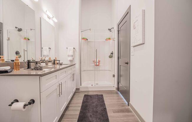 1 bed, 1 bath, 725 sqft, $1,610, Unit A111