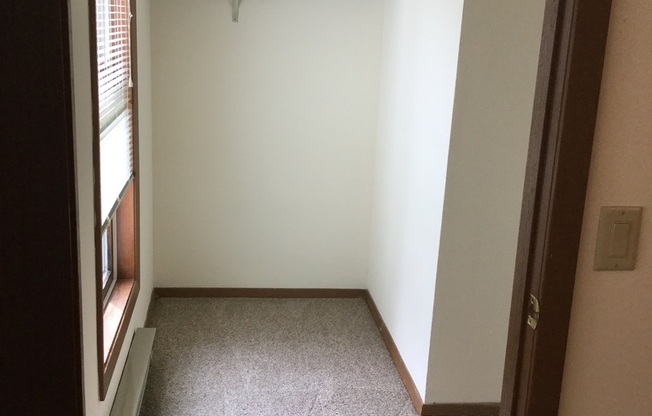 2 beds, 1 bath, 970 sqft, $1,495, Unit 7601CG