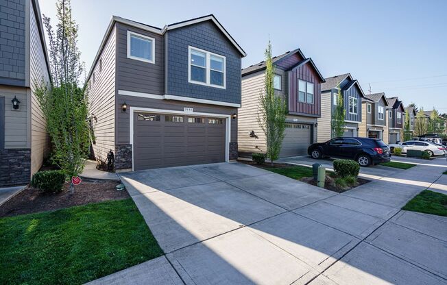 Beautiful Single-Level Home | 3 Bed, 2.5 Bath | 1,624 Sq. Ft. | Built 2016  Evergreen School District – Fircrest, Cascade, Evergreen