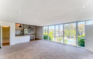 289 S. Barrington Ave. A314