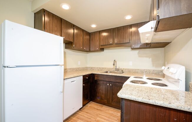 2 beds, 1 bath, 800 sqft, $2,250, Unit 107