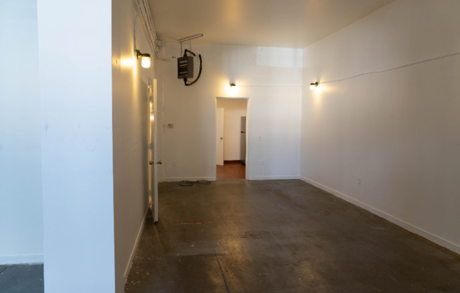 221 14th St