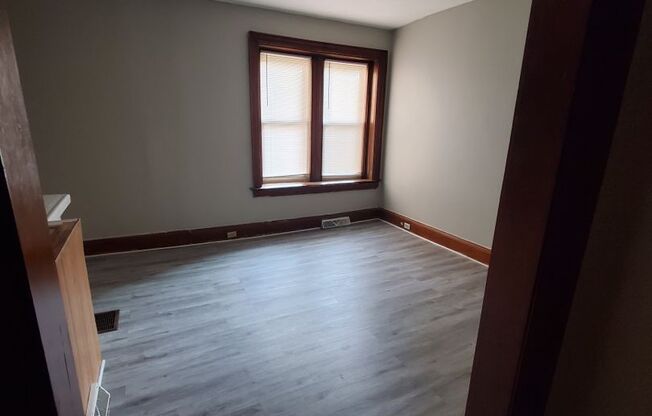 1 bed, 1 bath, 450 sqft, $900, Unit 512/04