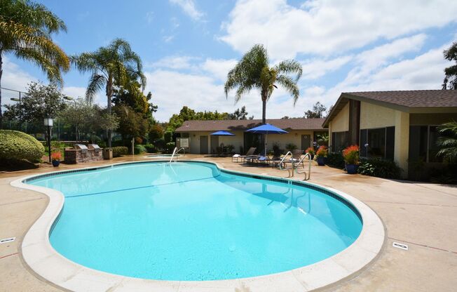2 beds, 1 bath, 900 sqft, $2,600, Unit E004