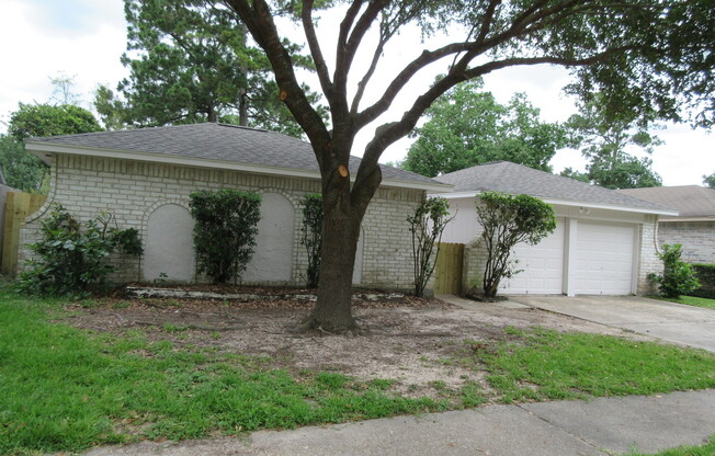 3 beds, 2 baths, $1,635