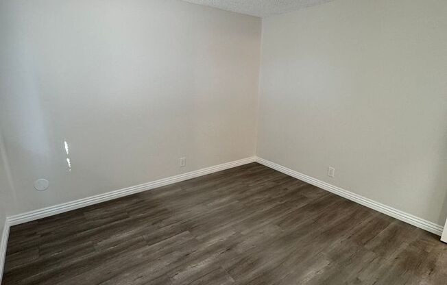 1 bed, 1 bath, 700 sqft, $2,100, Unit 02