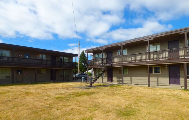 Waular04-Park Place Apartments