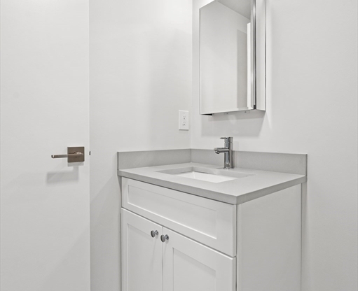 2 beds, 2 baths, 986 sqft, $3,495, Unit 511