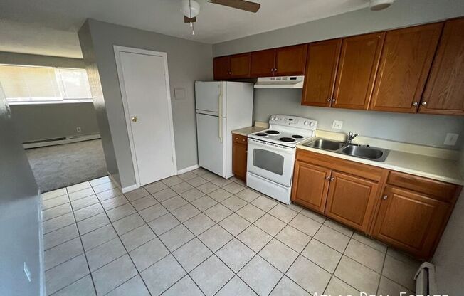 318 BONNIE CT