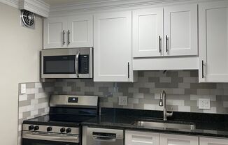 4925 Fairview Avenue