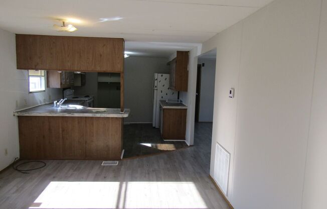 4 beds, 2 baths, $1,200, Unit Lot 88