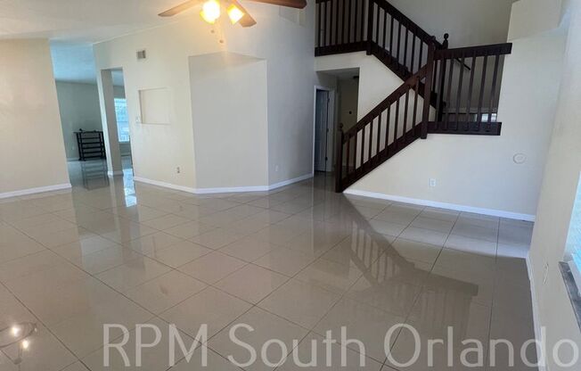 Beautiful 4 Bedroom 2.5 Bath Home with Heated Pool and Spa for Lease in Orlando