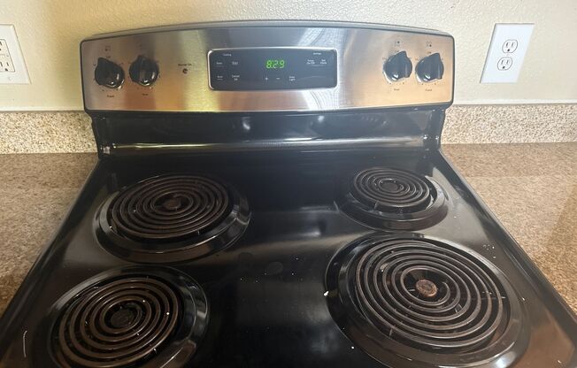 1 bed, 1 bath, 641 sqft, $1,430, Unit 0131