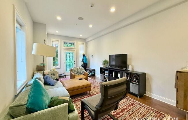 151 V ST NW