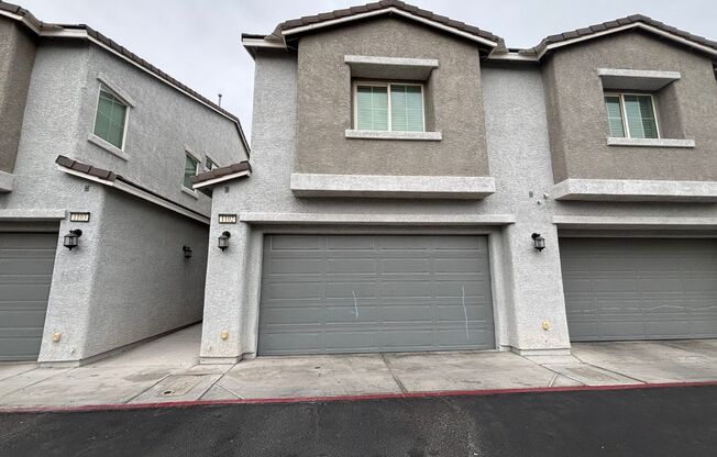 Beautiful Gated 3-Bed, 2.5-Bath Townhome in North Las Vegas!