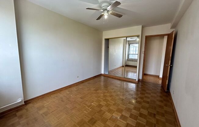 1 bed, 1 bath, 700 sqft, $1,620, Unit 418-0312